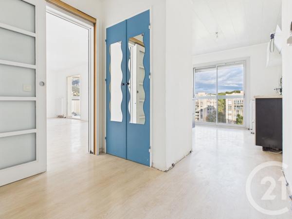 Appartement T4 à vendre  4 pièces - 77,91 m2 LA VALETTE DU VAR - 83