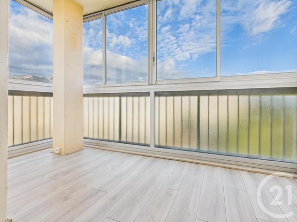 Appartement T4 à vendre  4 pièces - 77,91 m2 LA VALETTE DU VAR - 83