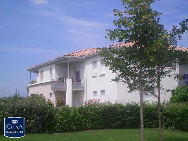 Appartement à louer 2 pièces 38.49m² Cazères (31220)