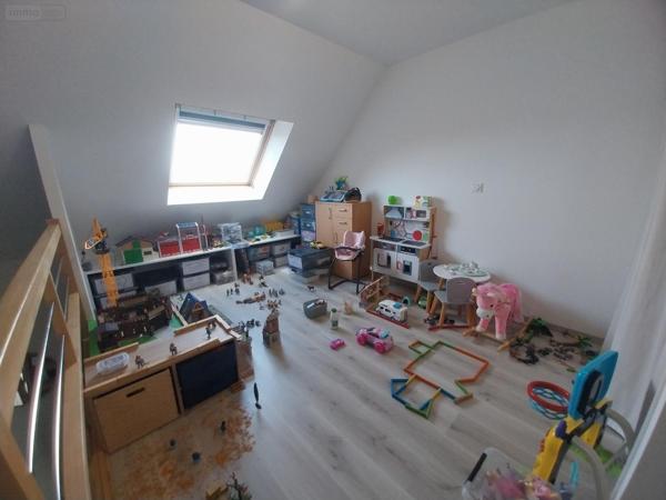 Pavillon à vendre à Loiron-Ruillé en Mayenne (53320), ref : 53090-870