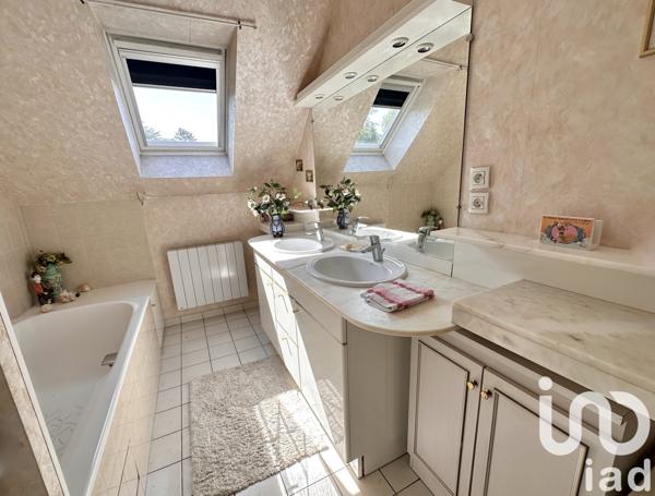 Maison à vendre 7 pièces 178 m² Soisy-sur-Seine