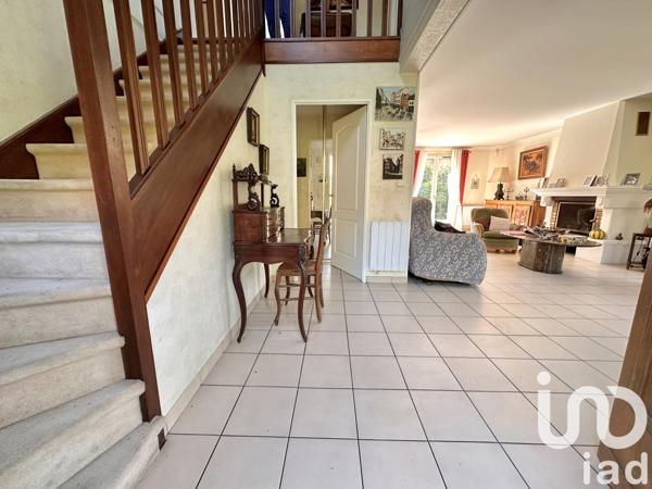 Maison à vendre 7 pièces 178 m² Soisy-sur-Seine