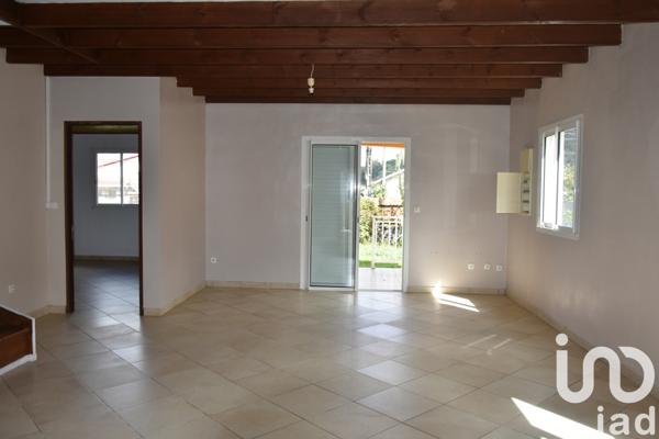 Maison à vendre 5 pièces 107 m² Saint-Joseph