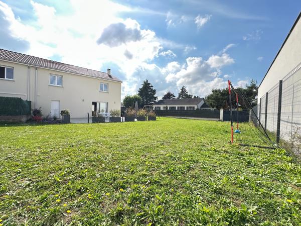Maison récente de 2012, 3 chambres, garage, terrain 623 m2