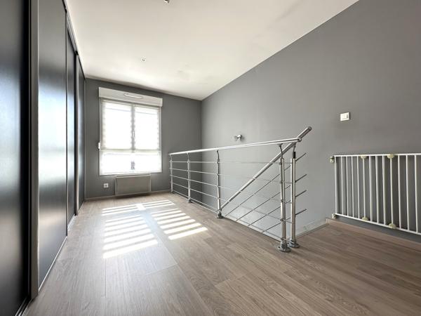 Maison récente de 2012, 3 chambres, garage, terrain 623 m2