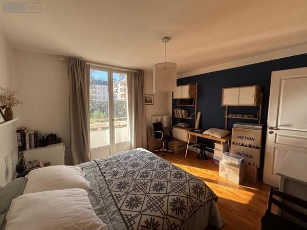 Appartement à vendre à Chambéry en Savoie (73000), ref : 73006-293