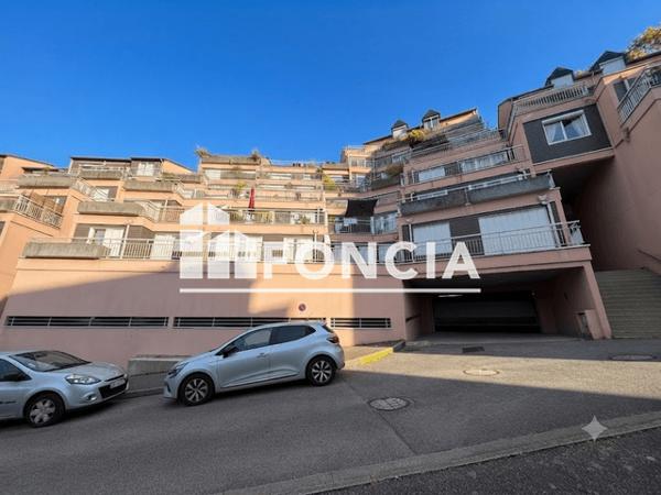 Location Appartement 3 pièces 74.71 m² - 14/16 R. V. COTE CALVAIRE Bonsecours 76240