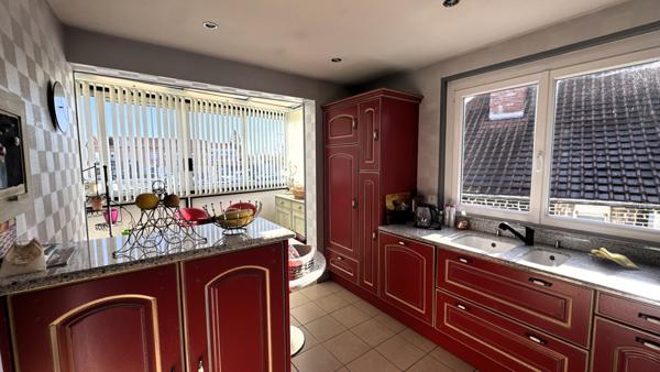 Immeuble 7 pièces - 255 m²