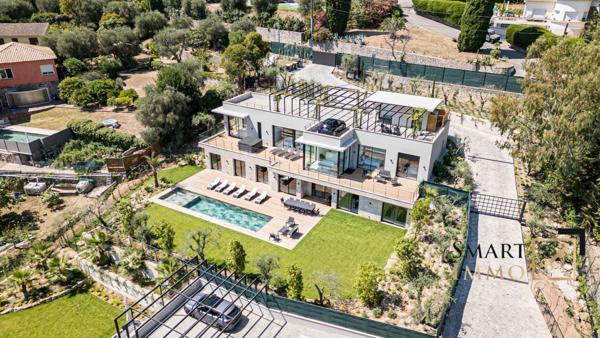 Mougins – Villa contemporaine d’exception : piscine, sauna, hammam