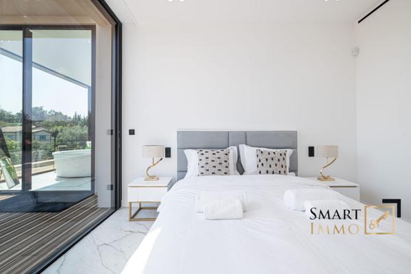 Mougins – Villa contemporaine d’exception : piscine, sauna, hammam