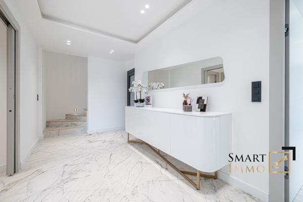 Mougins – Villa contemporaine d’exception : piscine, sauna, hammam