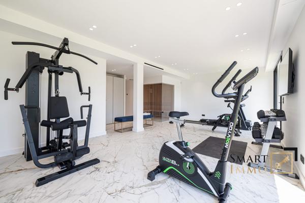 Mougins – Villa contemporaine d’exception : piscine, sauna, hammam