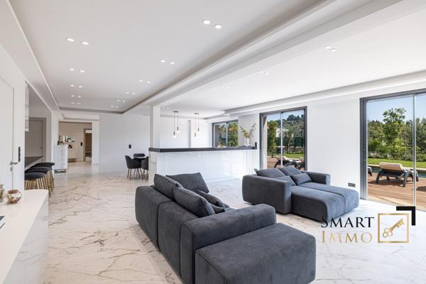 Mougins – Villa contemporaine d’exception : piscine, sauna, hammam