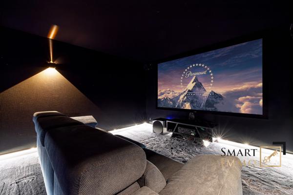 Mougins – Villa contemporaine d’exception : piscine, sauna, hammam