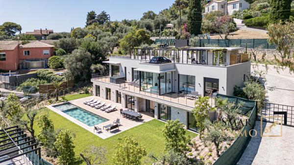 Mougins – Villa contemporaine d’exception : piscine, sauna, hammam