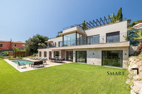 Mougins – Villa contemporaine d’exception : piscine, sauna, hammam