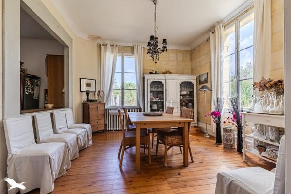Maison à vendre |  Vayres |  9 pièces | 292 m²