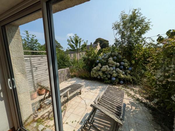 SAINT CARADEC TREGOMEL ENSEMBLE DE 4 LONGERES DE 438M² ENVIRON SUR PARCELLE DE 4400M² AVEC PUITS