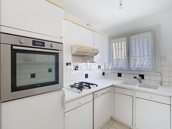 Maison 4 chambres, 103m2, jardin, garage fermée en sous-sol, Angers Camus Bichon