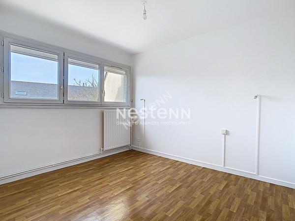 Maison 4 chambres, 103m2, jardin, garage fermée en sous-sol, Angers Camus Bichon