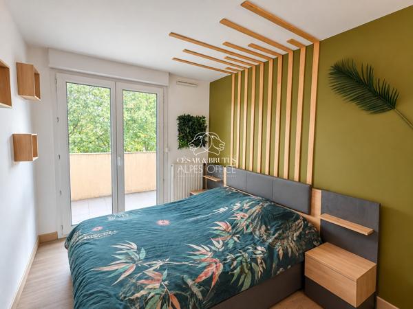 SALLANCHES, proche centre-ville, Appartement 4 pièces 3 chambres, 91 m², 2 balcons, parking et cave vue Mont-Blanc.