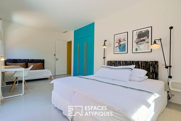 Villa Contemporaine et Singulière en bord de mer