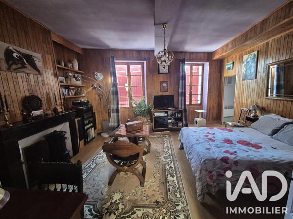 Maison à vendre 4 pièces 223,7 m² Mussidan