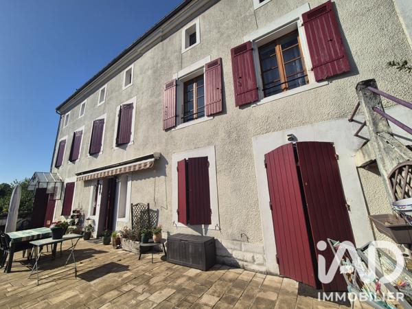 Maison à vendre 4 pièces 223,7 m² Mussidan