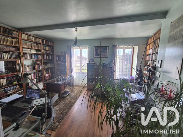Maison à vendre 4 pièces 223,7 m² Mussidan