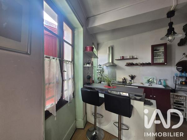 Maison à vendre 4 pièces 223,7 m² Mussidan