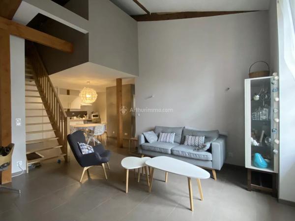 Location                                                      Appartement
                        
                     3 pièces                      73 m2                     à Gaillac