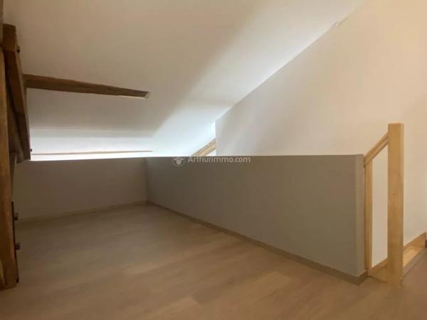 Location                                                      Appartement
                        
                     3 pièces                      73 m2                     à Gaillac