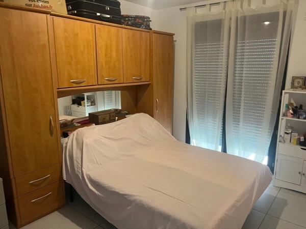 Vente                                                      Villa
                        
                     6 pièces                      122 m2                     à Perpignan