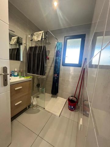 Vente                                                      Villa
                        
                     6 pièces                      122 m2                     à Perpignan