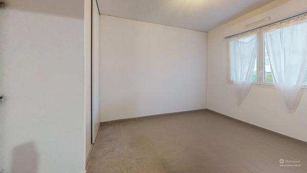 NARBONNE (Réveillon) Bel appartement T2 avec terrasse et parking sécurisé