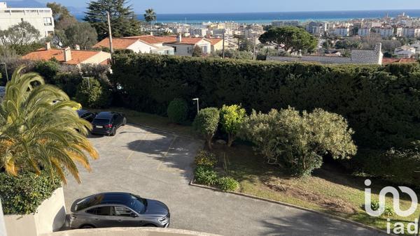 Appartement à vendre 2 pièces 56 m² Antibes