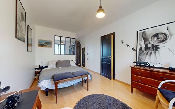 Maison à vendre    4 pièces •  Francheville