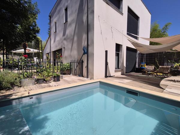 MAGNIFIQUE MAISON CONTEMPORAINE DE 155M2