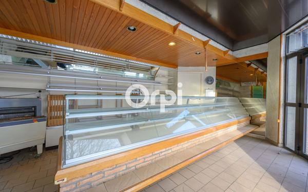 Maison à vendre    3 pièces • 245 m2 Anzin