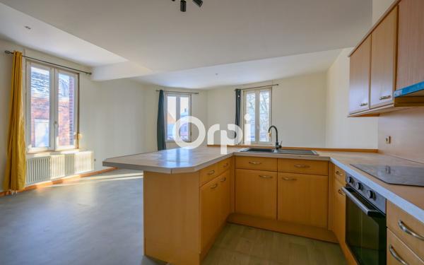 Maison à vendre    3 pièces • 245 m2 Anzin