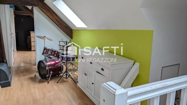 L'Épicentre de la Côte de Nuits : Maison Atypique au Cœur de Nuits-Saint-Georges