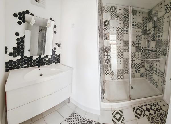 Appartement 2 pièces PESSAC (33) Quartier Le Pontet