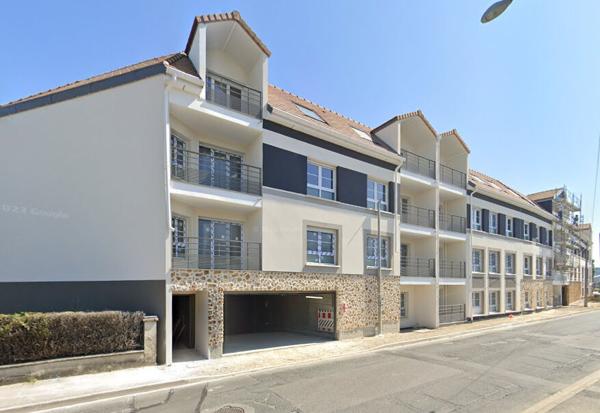 Parking / box Pontault Combault