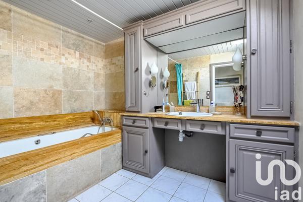 Maison à vendre 5 pièces 157 m² Cormeilles-en-Parisis