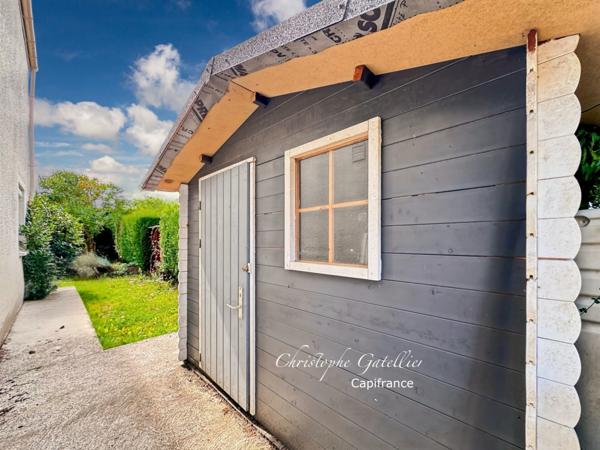 CENTRE VILLAGE - MAISON 4 pièces (3 chambres) - non Mitoyenne