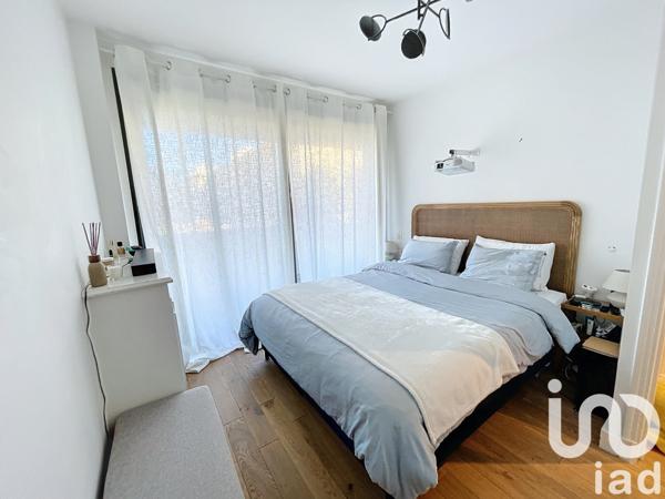 Apartment for sale 3 rooms 72 m² Saint-Cloud