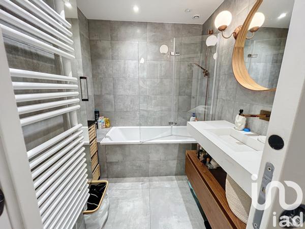 Apartment for sale 3 rooms 72 m² Saint-Cloud