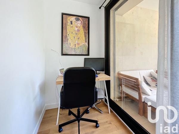 Apartment for sale 3 rooms 72 m² Saint-Cloud