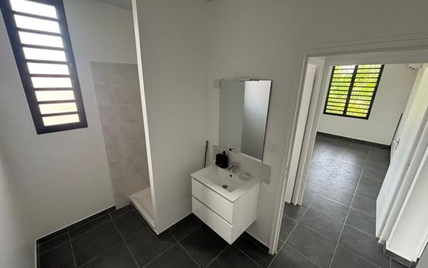 Appartement à louer    3 pièces • 74,39 m2 Cayenne