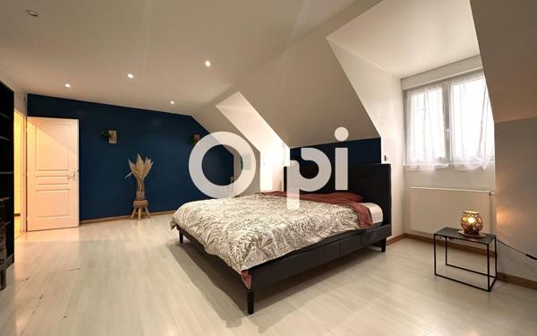 Maison à vendre    7 pièces •  Soissons